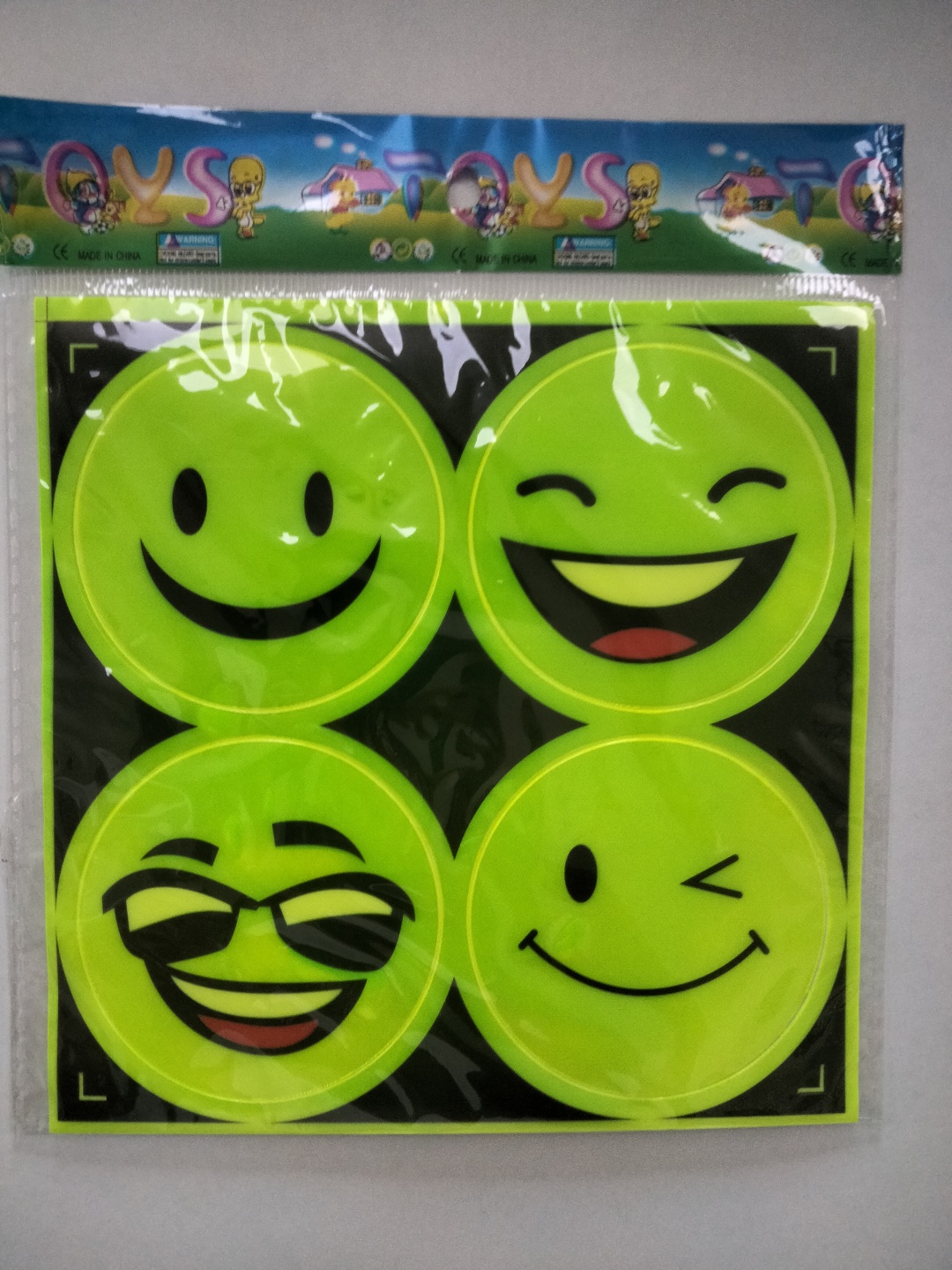 Светоотражающая наклейка 0457 Toys Смайлики , мультиколор