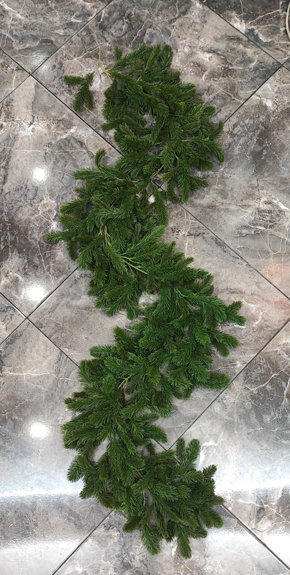 Хвойная гирлянда 180 см 1 шт
