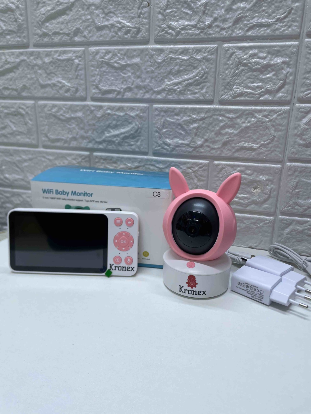 Видеоняня Kronex WiFi Baby monitor c8