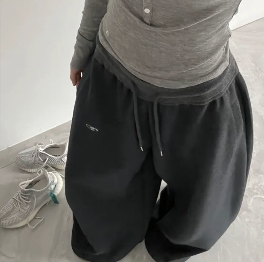 Спортивные брюки серый