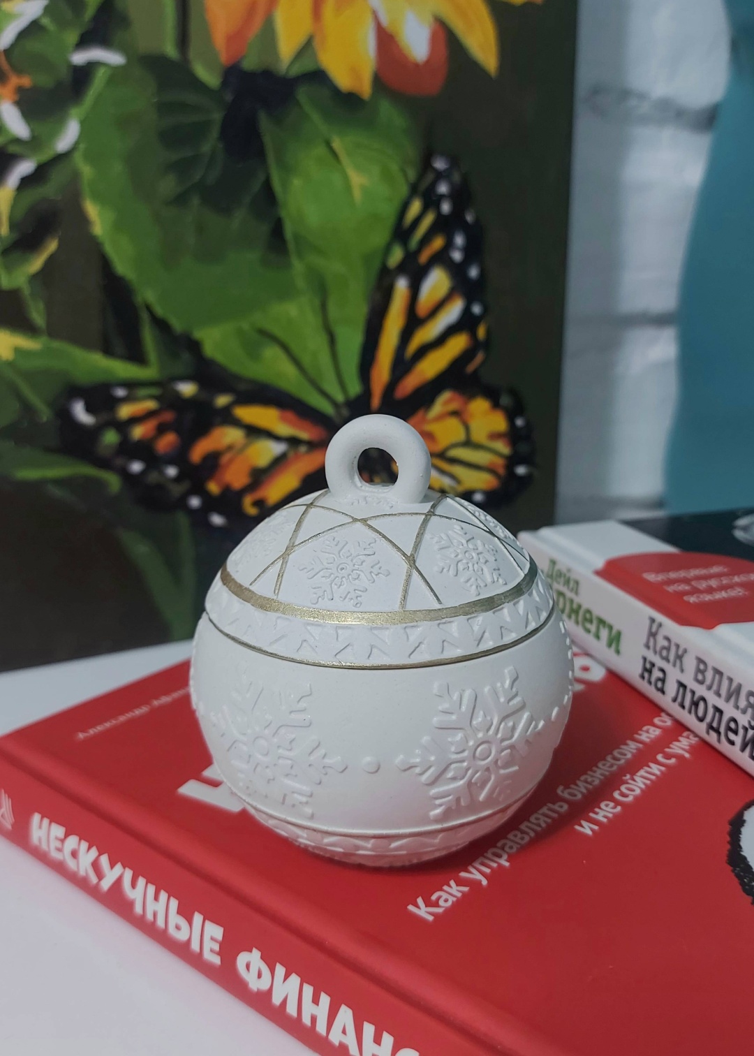 Шкатулка Новогодний шарик белый 30414956_396524645, гипс
